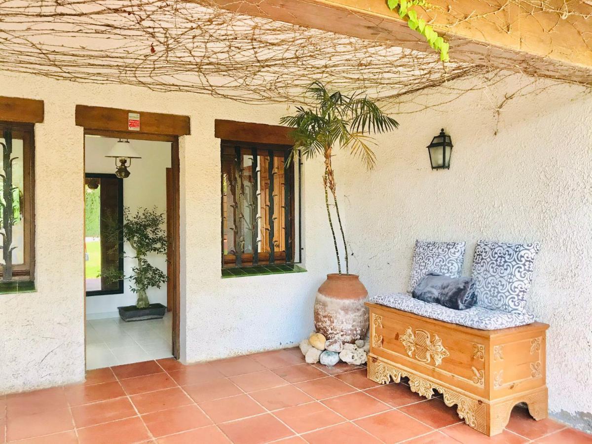 Casa Mediterranea Con Gran Jardin Y Piscina A 500 M De La Playa Roda de Bara Bagian luar foto