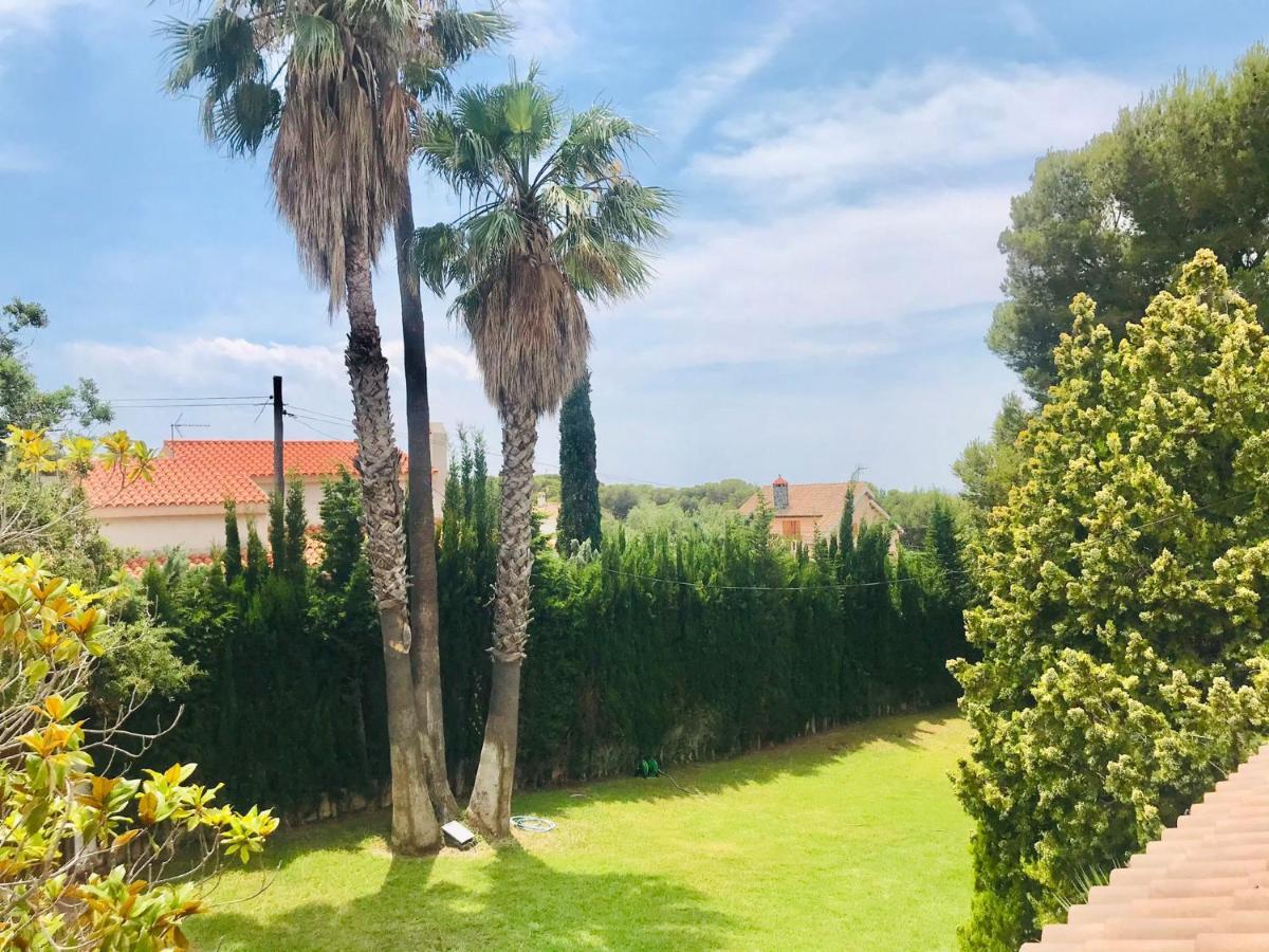 Casa Mediterranea Con Gran Jardin Y Piscina A 500 M De La Playa Roda de Bara Bagian luar foto