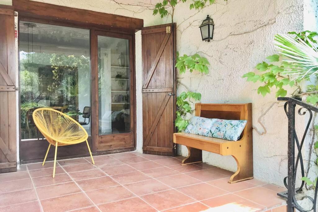 Casa Mediterranea Con Gran Jardin Y Piscina A 500 M De La Playa Roda de Bara Bagian luar foto
