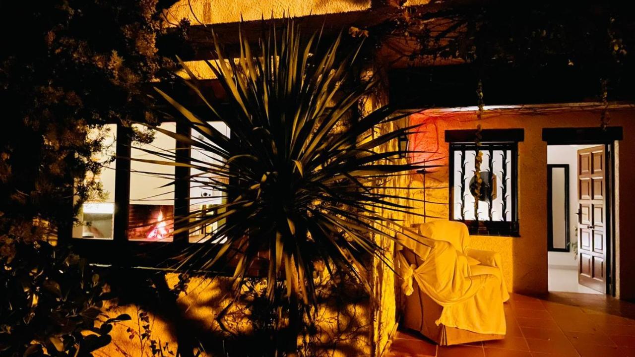 Casa Mediterranea Con Gran Jardin Y Piscina A 500 M De La Playa Roda de Bara Bagian luar foto