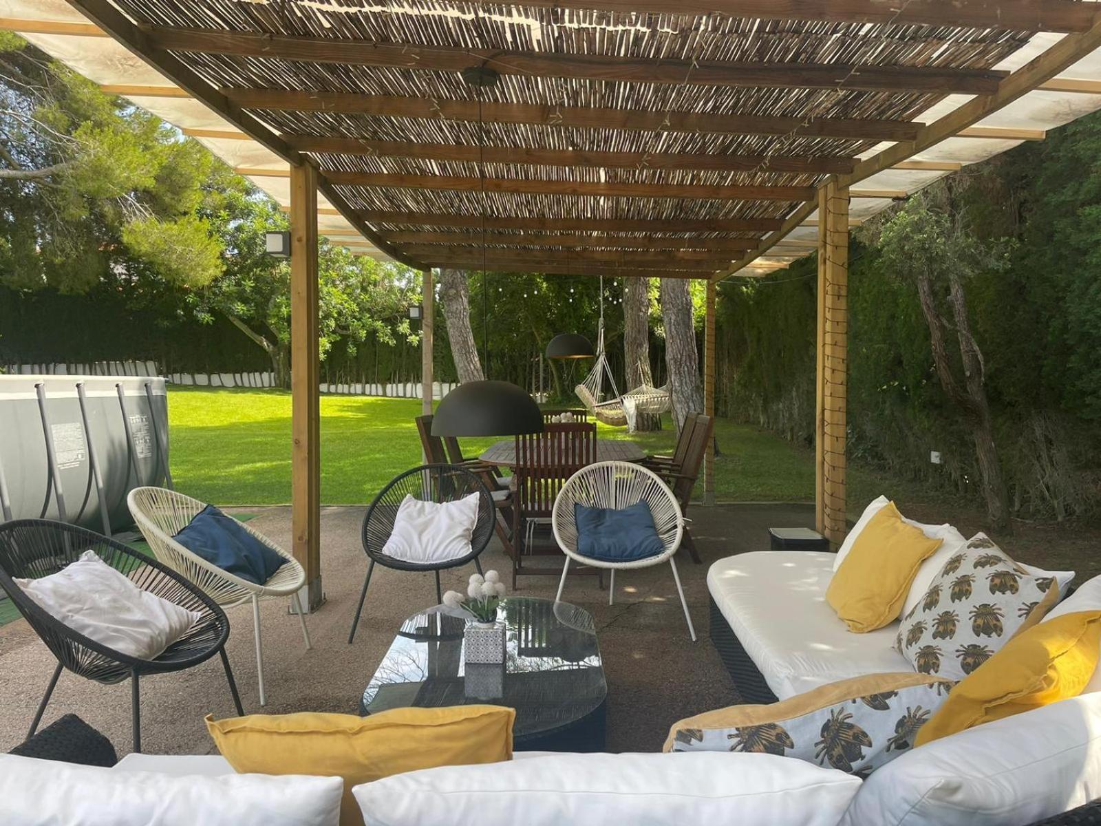 Casa Mediterranea Con Gran Jardin Y Piscina A 500 M De La Playa Roda de Bara Bagian luar foto