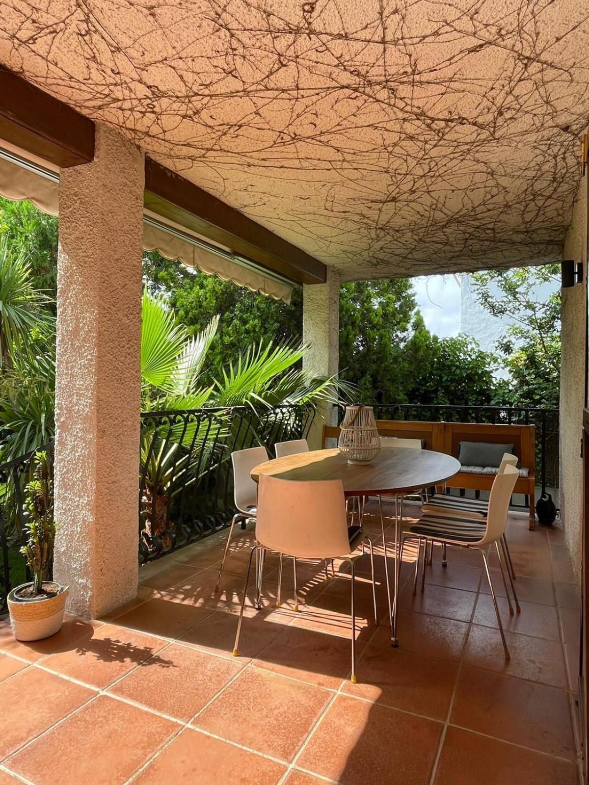 Casa Mediterranea Con Gran Jardin Y Piscina A 500 M De La Playa Roda de Bara Bagian luar foto